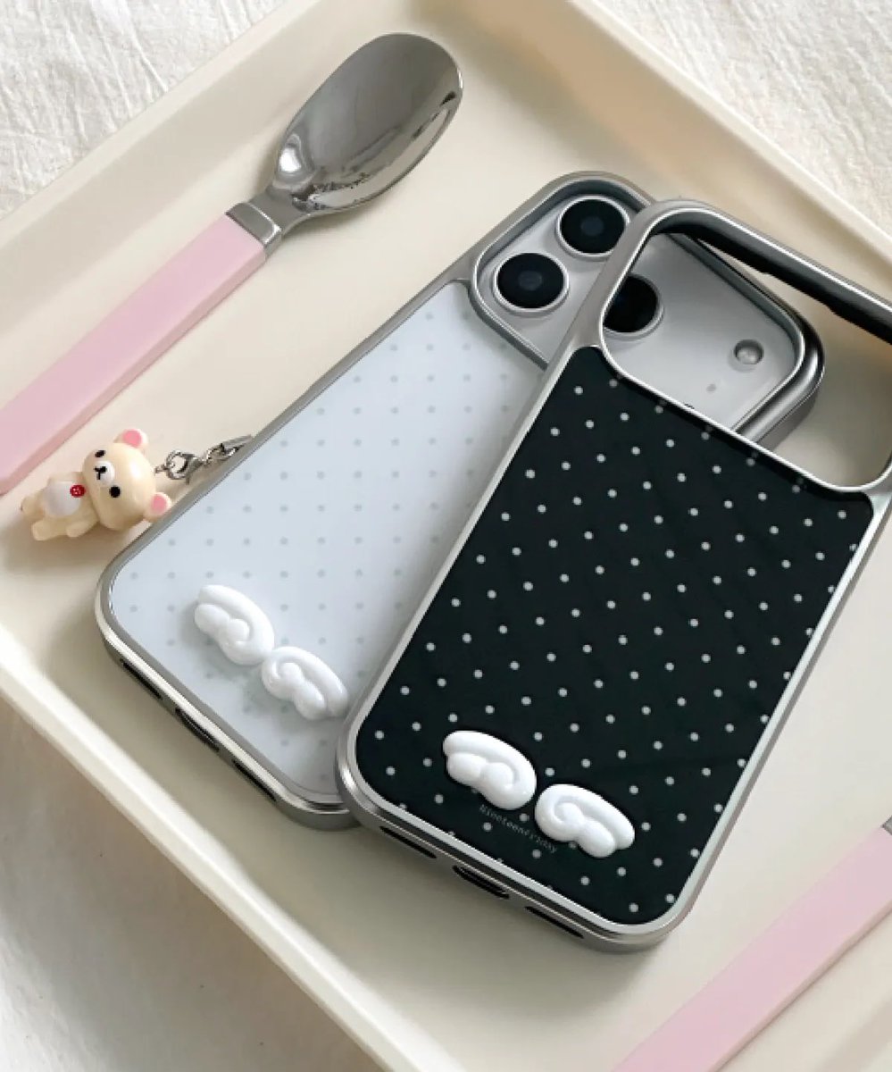 stuffbybt's tweet photo. (pre) Nineteenfriday phone case 💘
450/ 450/ 420 free shipping 

#พรีเกาหลี #พรีออเดอร์เกาหลี https://t.co/DUL0N6UgEs