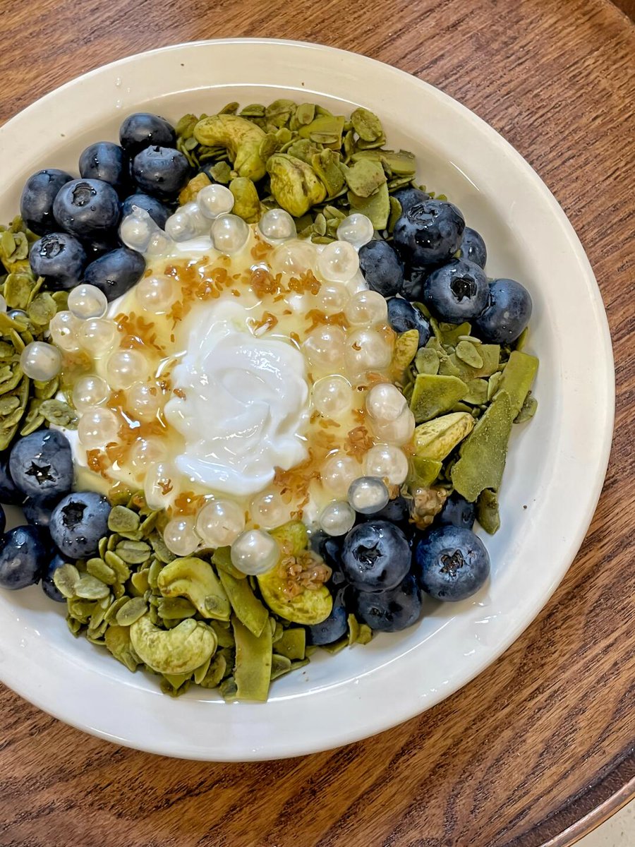 Pinh2271Maria's tweet photo. Just tried the new wild blueberry Greek yogurt—tangy, packed with real berry bits, no added sugar. Perfect for morning bowls!  #FoodFind https://t.co/a7KL6zyQc7