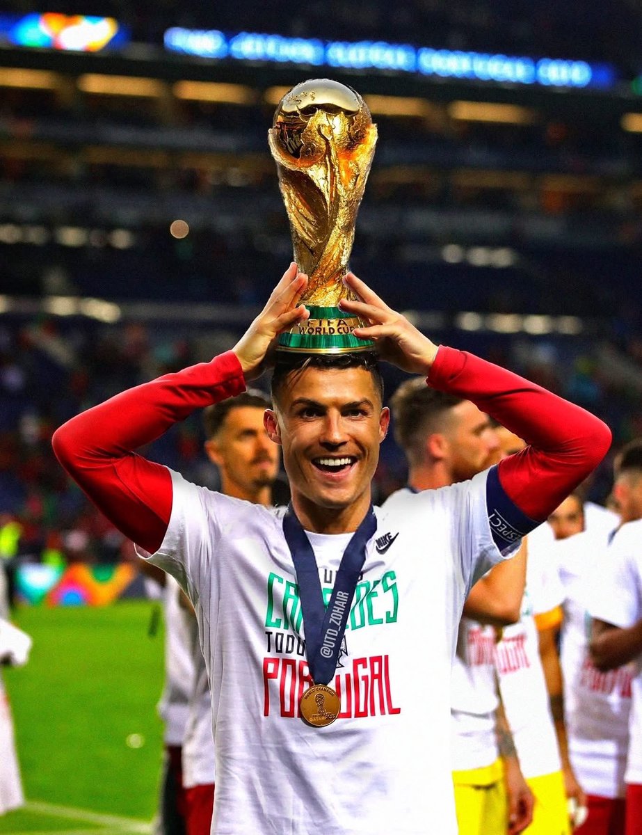 DebatableFO's tweet photo. What happens to the GOAT debate if this happens next month? https://t.co/KhjtxFBzML