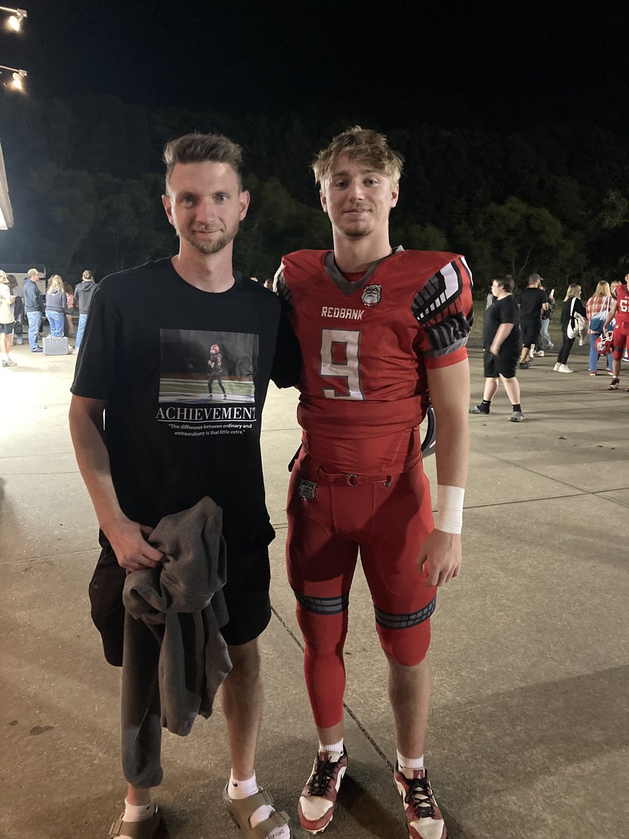 cody_rainey's tweet photo. It was awesome having the opportunity to work with a great group of seniors. Good luck on your future endeavors! https://t.co/ifMHtO7kif