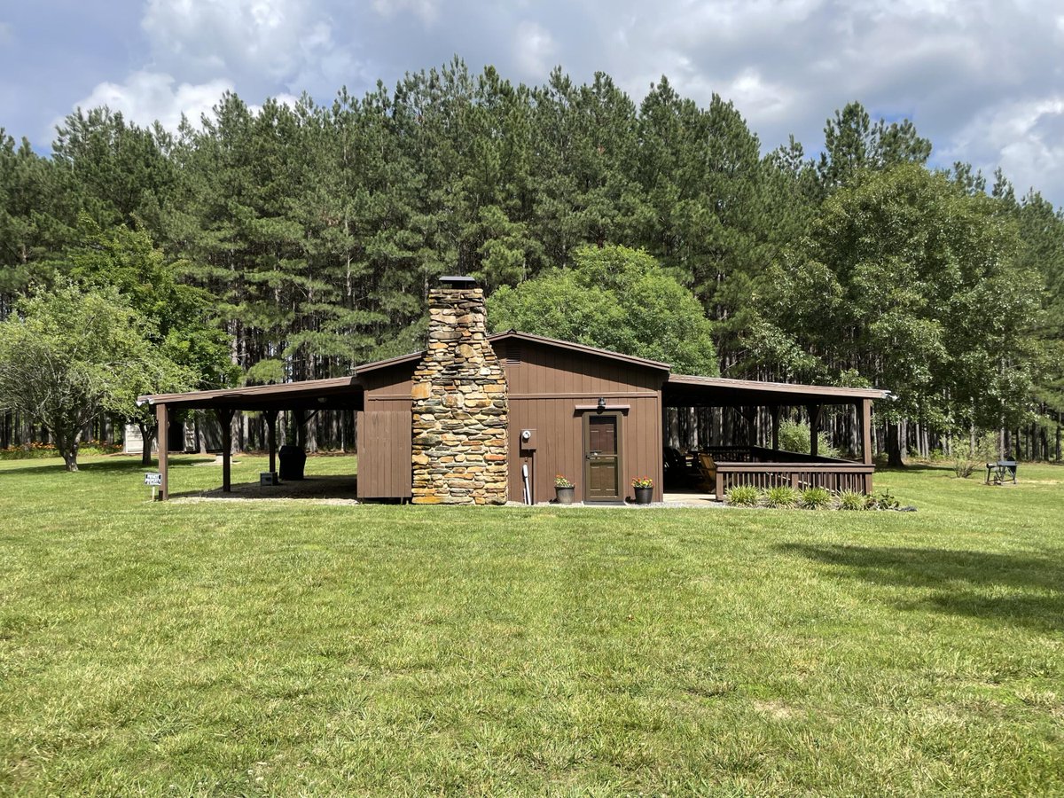 KrisLayell's tweet photo. 521 Piney Grove Rd, Gretna, VA, 24557
0 bed | 1 bath 600 Sq. Ft.
Active | 299000
https://t.co/aKOZ7uojV3
Private 18-Acre Retreat in Gretna, VA | Pond, Cabin, Pines, RV Hookup &amp; Hunting/Fishing OpportunitiesEscape to the privacy of the Virginia countryside at 521 Piney Grove... https://t.co/IF3YXtWR06