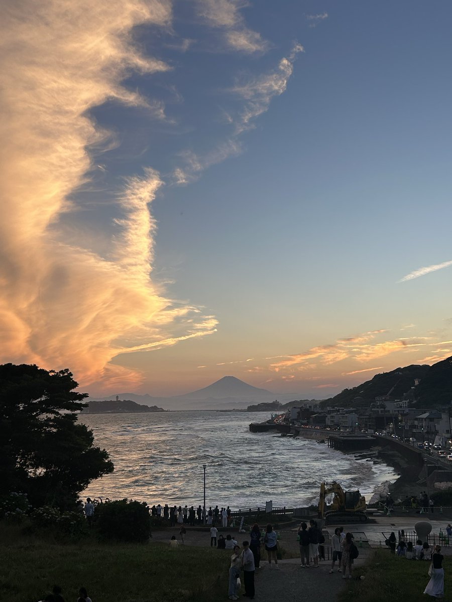 wolfhojicha's tweet photo. 稲村ヶ崎 https://t.co/bkLkuQ8mou