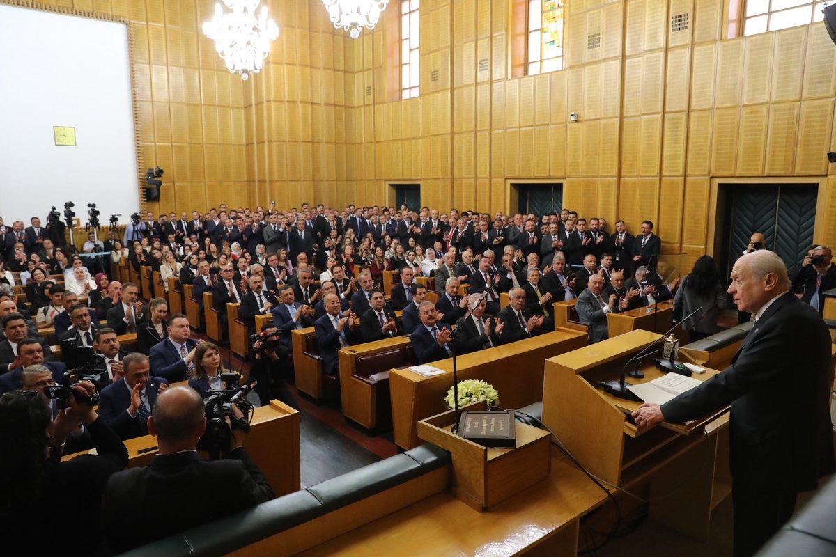 MhpTbmmGrubu's tweet photo. Genel Başkanımız Sayın Devlet BAHÇELİ @dbdevletbahceli TBMM Grup toplantımızı gerçekleştirdi. 
02.06.2026 https://t.co/DxIJNQ2r4O