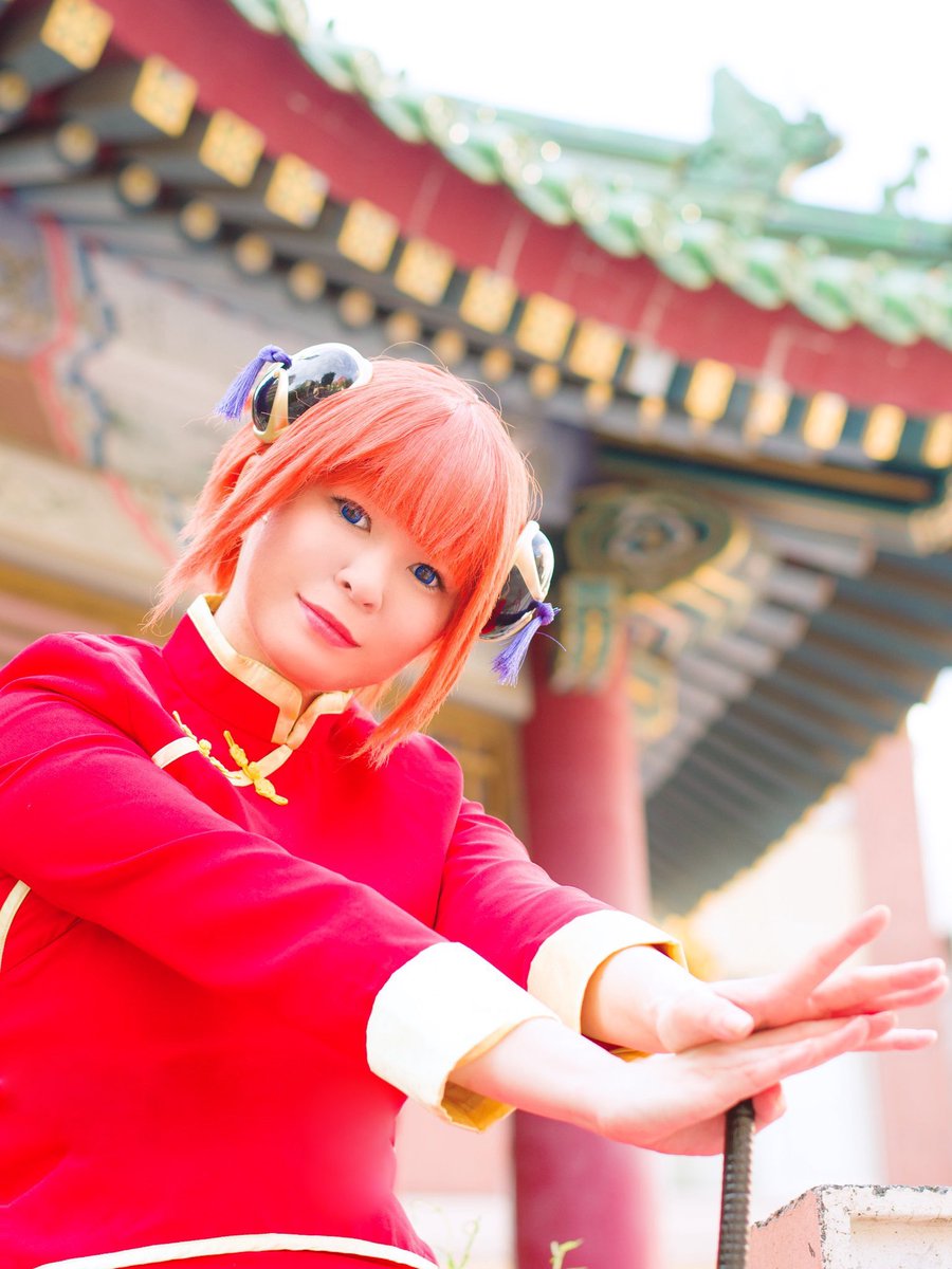 k4ouk0's tweet photo. cosplay    横浜中華街

　　　　　銀魂      神楽

　　『傘差してないのはネタアル』

Photography:@Rick_ECさん
#ココフリ #ココフリ中華街 https://t.co/wZRBxr6VLi