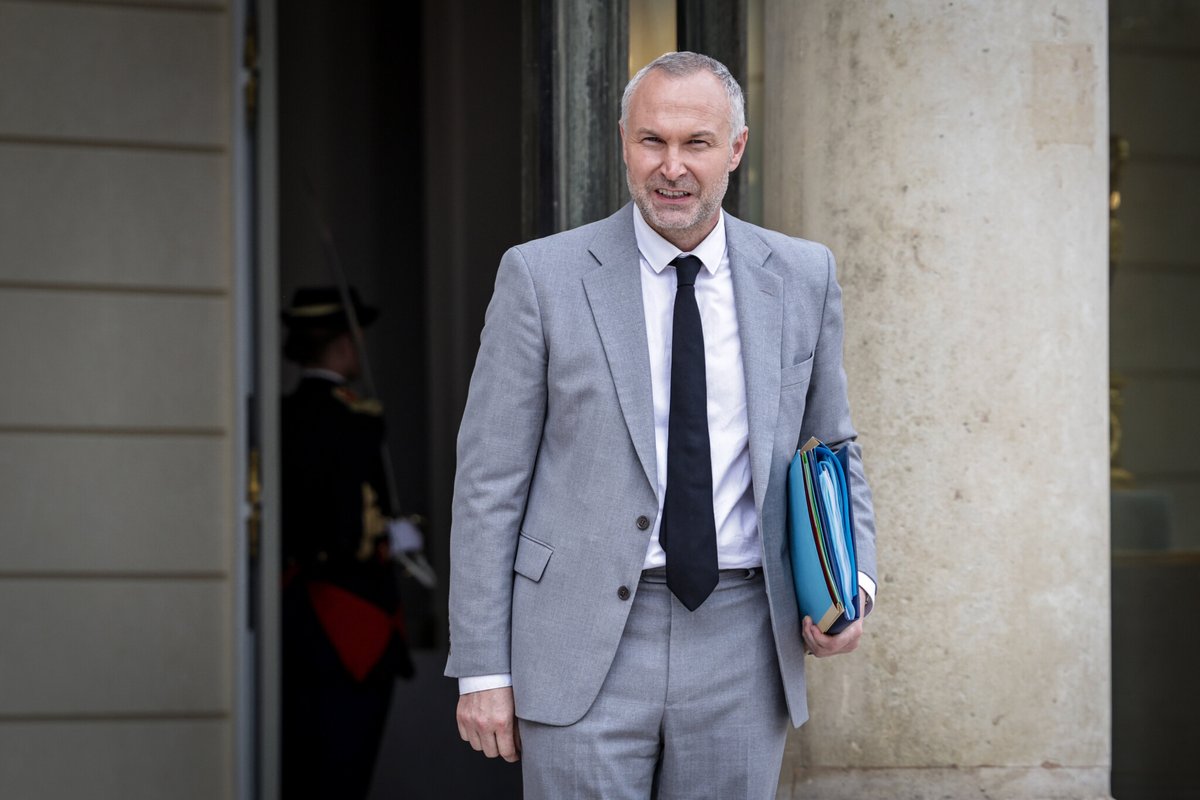 le_Parisien's tweet photo. Loi sur la fin de vie : un vote solennel annoncé pour le 15 juillet à l’Assemblée nationale
➡️ https://t.co/TaaTvAwPA0 https://t.co/EZpFvTQCBn
