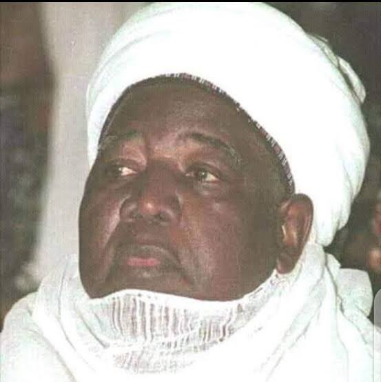 abbkar_ai's tweet photo. LATE. DR. IBRAHIM TAHIR  1938 - 2009

REMEMBERING A VISIONARY SELFLESS LEADER & TECHNOCRAT LATE. TALBAN BAUCHI DR. IBRAHIM TAHIR IN SUMMARY!

Late. Dr. Ibrahim Tahir (Talban Bauchi) was one of Nigeria’s most distinguished intellectuals, statesmen, and public thinkers whose life was devoted to scholarship, national development, public service, and the preservation of northern Nigerian cultural values. Born in Tafawa Balewa in present-day Bauchi State in 1938, he emerged as one of the finest minds produced by Northern Nigeria and became widely respected across the country for his brilliance, eloquence, patriotiesm, and uncommon generosity. 

Dr. Ibrahim Tahir began his early education at Kobi Primary School before proceeding to the prestigious Barewa College, where he graduated in 1958. His outstanding academic performance earned him a scholarship to King's College Cambridge, where he obtained both a Bachelor’s degree and a Doctorate in Social Anthropology. His exposure to global intellectual traditions shaped him into a refined scholar who combined African traditional values with modern political and social philosophy. 

Upon returning to Nigeria, Dr. Tahir joined Ahmadu Bello University as a lecturer in sociology in 1967. At the university, he became renowned for his sharp intellect, philosophical depth, and exceptional oratory skills. He founded the famous Gamji Club in honour of the late Premier of Northern Nigeria, Ahmadu Bello, and played a major role in shaping intellectual discourse in Northern Nigeria during a politically sensitive era. 

Dr. Tahir later ventured into politics and national service, becoming one of the founding members of the National Party of Nigeria during the Second Republic. He served as the party’s national secretary and later became Chairman of the Northern Nigeria Development Corporation (NNDC). His competence and strategic thinking eventually earned him appointment as Nigeria’s Minister of Communications, where he contributed significantly to national policy formulation and administrative reforms. 

One of his most enduring contributions to Nigeria was his participation in constitutional development and democratic reforms. Dr. Tahir served in the 1978 Constituent Assembly that drafted the 1979 Constitution, participated in the 1994/95 Constitutional Conference, and later contributed to the 2005 National Political Reform Conference. He was widely admired for defending democracy, justice, federal balance, and national unity during critical moments in Nigeria’s political history. 

As Talban Bauchi, a revered traditional title he held from 1981 until his death in 2009, Dr. Ibrahim Tahir became a symbol of scholarship, leadership, and moral guidance in Northern Nigeria. He promoted Islamic scholarship, cultural heritage, and traditional institutions while remaining deeply connected to ordinary people regardless of status or background. His humility and generosity made him beloved by students, politicians, traditional rulers, and the masses alike.

Dr. Tahir was also a respected writer and public intellectual. His celebrated novel, The Last Imam, remains one of the most important literary works from Northern Nigeria, reflecting deep philosophical reflections on tradition, religion, leadership, and social transformation. He was known for speaking truth to power and offering honest national advice to successive Nigerian governments from the era of Yakubu Gowon through later administrations. 

Beyond politics and scholarship, Dr. Tahir was remembered for his philanthropy, compassion, and selflessness. Many tributes described him as a mentor, father figure, and intellectual giant who dedicated his life to helping humanity. Despite his influence and proximity to power, he lived modestly and was admired for placing service above personal wealth.