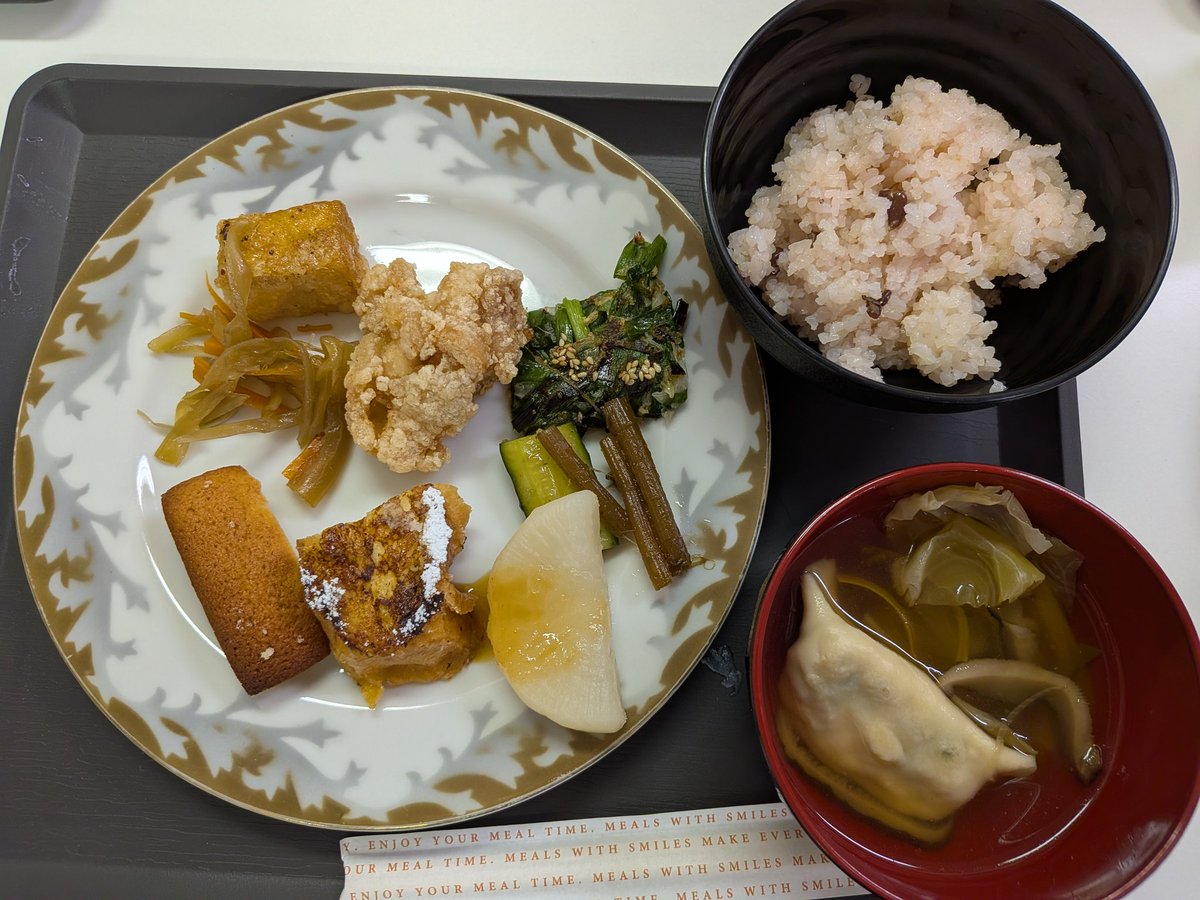 tomoe_sudo's tweet photo. 6月2日 こども福祉応援センターうえだ のこども食堂厨房完成内見食事会に参加させていただきました！
毎週金曜日16:00〜20:30 
だれでも無料でご利用いただけます🍀
どれも全て美味しくて、子どもたちの喜ぶ顔が目に浮かびます✨️ https://t.co/o8rAdMp4Qd