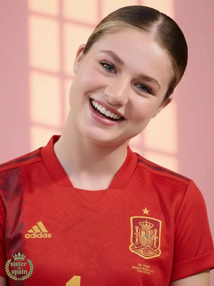 LeonorPriny8's tweet photo. Leonor, Princess of Asturias 🇪🇸
Heir to the Spanish Crown — carrying the legacy, pride and spirit of Spain.
 
Future Queen of Spain.
Strength, duty, and love for her nation.
 
Leonor de Borbón
Representing the heart and pride of Spain. https://t.co/h21ha2wZwy