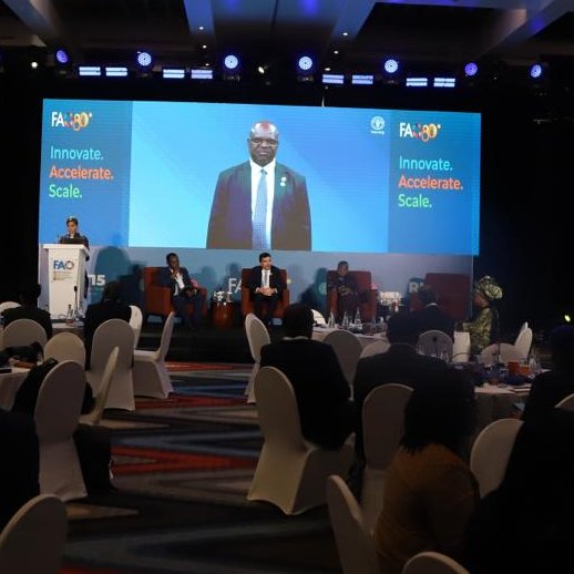 FAODDGMagwenzi's tweet photo. Pleased to join 15th @FAOAfrica Regional Management Team Meeting.
#Africa is central to FAO mandate &amp; global impact.
Together, we must innovate, accelerate &amp; scale for lasting agrifood systems transformation by committing to deliver as #OneFAO.
#RMT15 @FAO4Members @AbebeHGabriel https://t.co/AsKSLk0sop