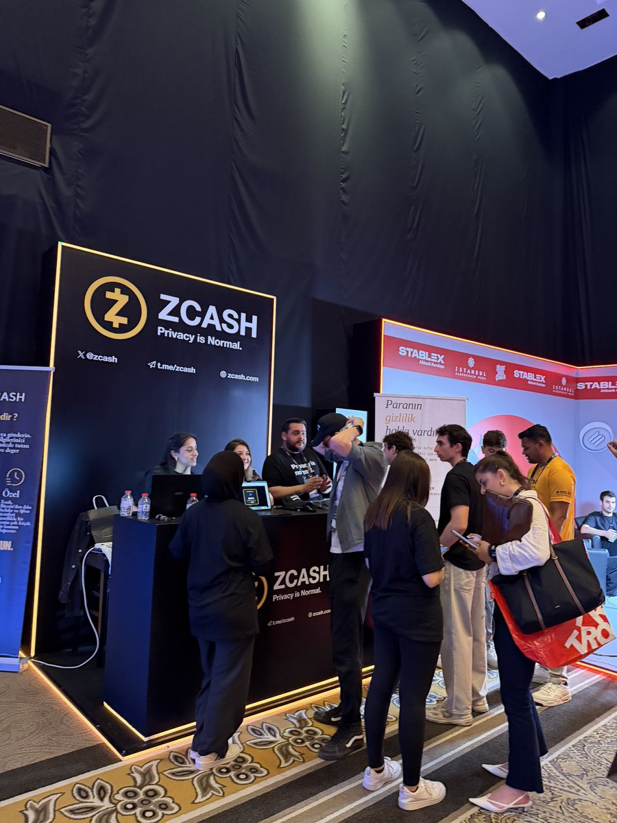 Batuzec's tweet photo. I wish it wasn’t 8 people, but 15 of us had joined 😆

#zcash https://t.co/DGYkphgckY