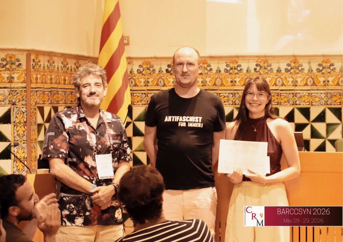 Neuroelectrics's tweet photo. Great to support BARCCSYN 2026!✨

Our Giulio Ruffini took part in the awards ceremony, which brought together researchers across computational, cognitive, and systems neuroscience, fostering collaboration and new ideas.

#BARCCSYN2026 #Neuroscience #Neurotechnology https://t.co/kPmGFJJKvT