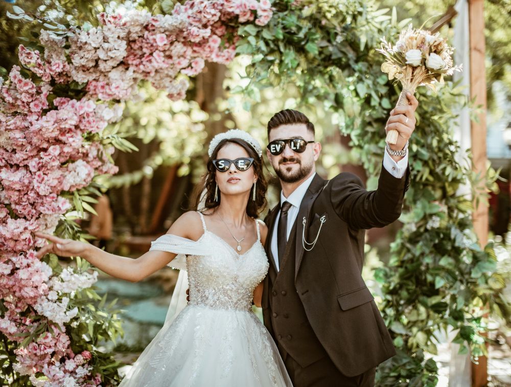 WeddingQLD's tweet photo. 💍 The Wedding QLD Insider: What’s a Realistic Budget for a 100-Guest Wedding in Queensland?

👉 https://t.co/wu0uMkuuTm

#WeddingQLD #QueenslandWedding #howToPlanAWedding #weddingBudget https://t.co/3N0wiUfDrt