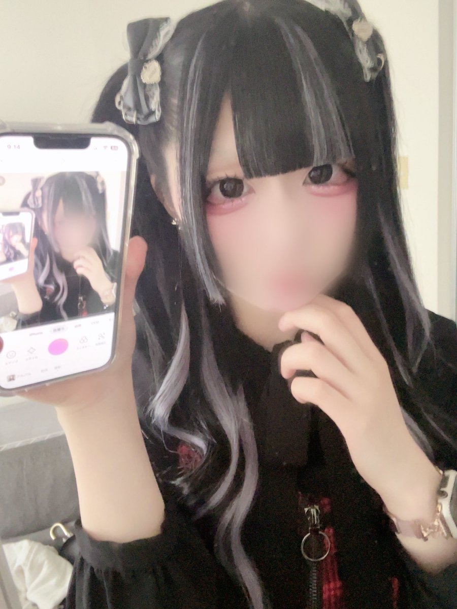 nya17O's tweet photo. 黒髪ロングがやっぱ最強( i ꒳ i )♡ https://t.co/ZIw18TM6Xl