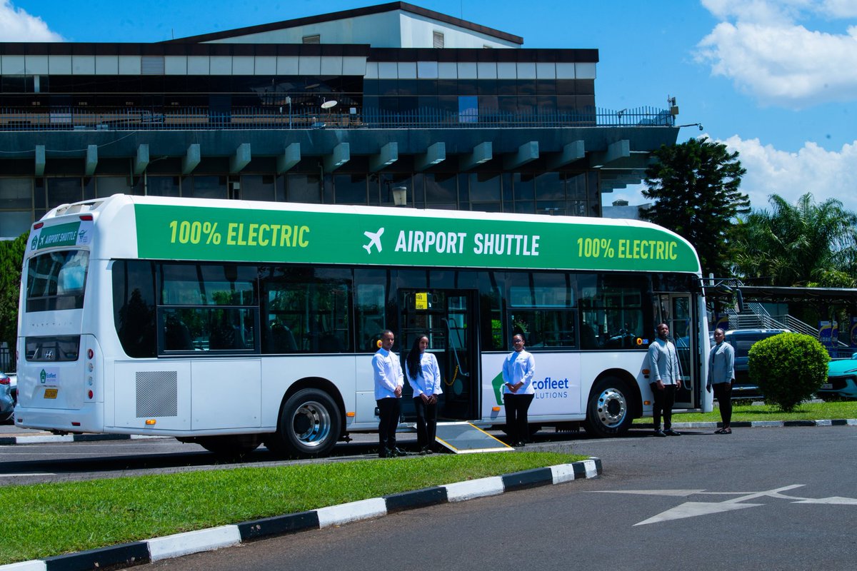 KwizeraEtiennee's tweet photo. #Rwanda: Kigali International Airport @RwandaAirports has just introduced electric buses to provide travelers with affordable transportation. These buses are often driven by women as well.

Route: Airport ↔ Chez Lando ↔ Gishushu ↔ KABC ↔ Park Inn ↔ Urban Blue ↔ BPR ↔ Serena Hotel.
