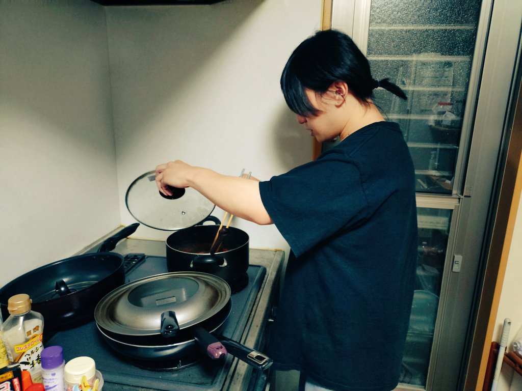 rihaskr's tweet photo. カレーをつくるなどしたよ https://t.co/5uOcMfx4aZ