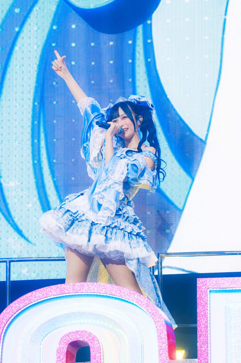 Niina_nonfic's tweet photo. 最年少パワフルシンガー🎤⭐️ https://t.co/bKpFV6trRg
