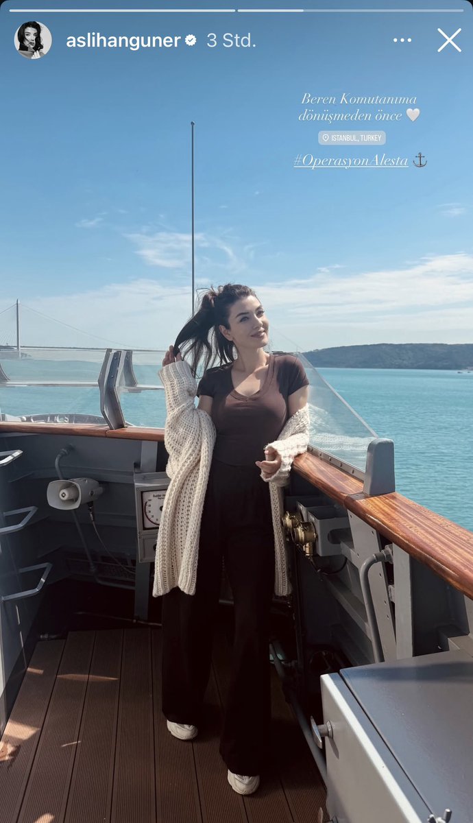 ebbiliip's tweet photo. Boğaz’ın mavisi ayrı güzel, ama bu kareye asıl güzelliği katan yine sen olmuşsun.. 🫢💙🌊 @Aslihangunerrr https://t.co/QUEiLYju8r