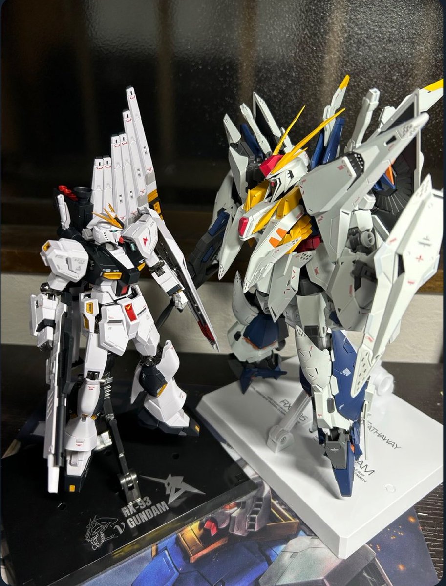 k0utar0000's tweet photo. ガンダムや特撮好きな人間です。
子育て3年目に突入。3年目に子どもからウルトラマンゼットを紹介されて一緒にどハマりしてます。
ガンプラは、筆塗りで下手くそですが塗装にもチャレンジしはじめました。

 #6月になったのでフォロワーさんに自己紹介しようぜ https://t.co/CJ4OcU5LTc