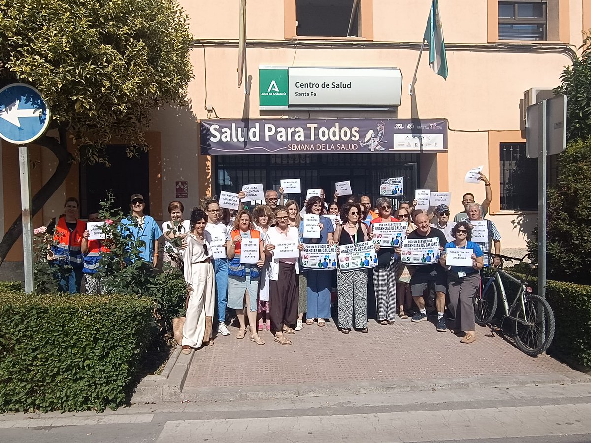 satsegranada's tweet photo. Satse Granada acompaña y apoya al 100% las reivindicaciones de los compañeros y compañeras del C.S. de Santa Fe y exige al Distrito una solución urgente e inmediata y la retirada inmediata de las nuevas medidas en la at. de urgencias
#TercerEquipoUrgencias
#AMBULANCIATIPOA24H https://t.co/HXBBiC2J53