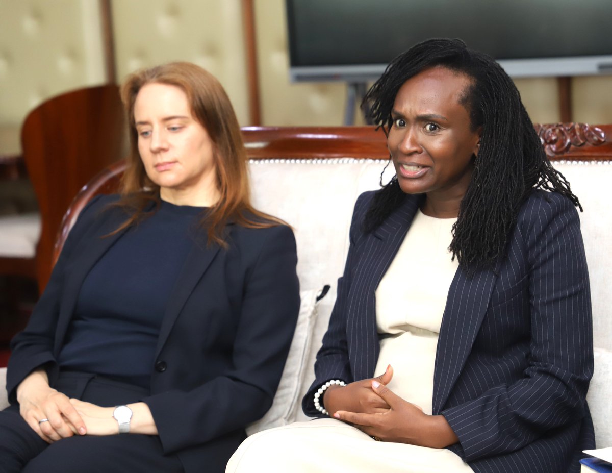 LabourSPKE's tweet photo. 1/2. Kenya takes a bold leap into the digital future with bpo sector development as it moves towards launching a new policy framework to boost jobs and build a knowledge-based economy. #bpo #kenyadigital #jobcreation https://t.co/YdyiygIs0U
