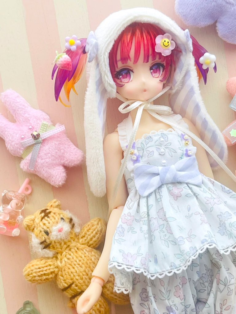 sleep_doll's tweet photo. 【アイドール会場受注服発送のお知らせ】
昨日〜本日レターパックライトにて発送しました。大変申し訳ないのですが、春うさぎさんセットに付属するパーツが不足で到着待ちなのでこのセットをご注文の方は発送が明日以降となります。お待たせして申し訳ありませんがどうぞよろしくお願いいたします🙇🏻‍♀️ https://t.co/zsb44urLTr