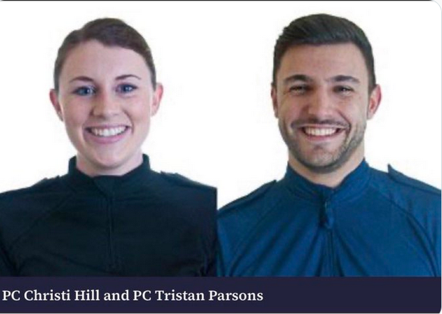 DerGanesha's tweet photo. Die beiden Polizisten, die dank Wokness und Anti"Rassismus" einen jungen weißen Mann sterben ließen heißen

Christi Hill und Tristan Parsons https://t.co/jR6XaNIQ2V