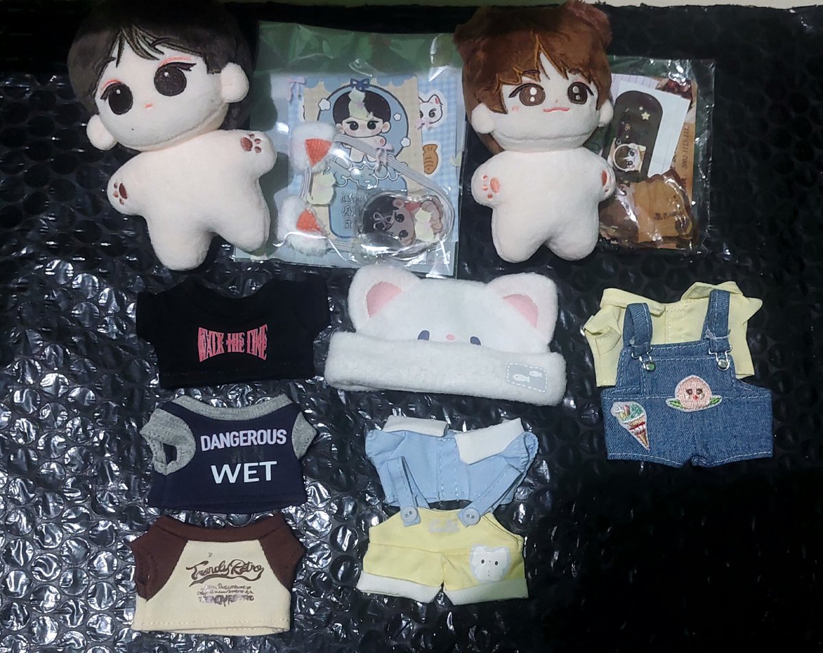 Arnaoki11's tweet photo. @evanstract Baju dollnya bisa langsung CO ya kak. Harga start 35K - 40K aja. https://t.co/YPgnnRkxDM