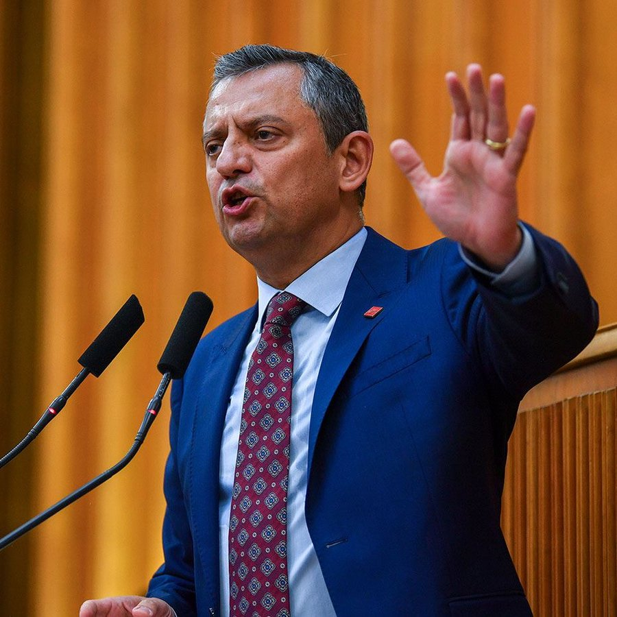 bosunatiklama's tweet photo. Özgür Özel: "Bugün Türkiye'nin en büyük sorunu vergi sorunu, verginin adaletsiz ve yersiz alınma sorunudur." https://t.co/DlYAQJokgT