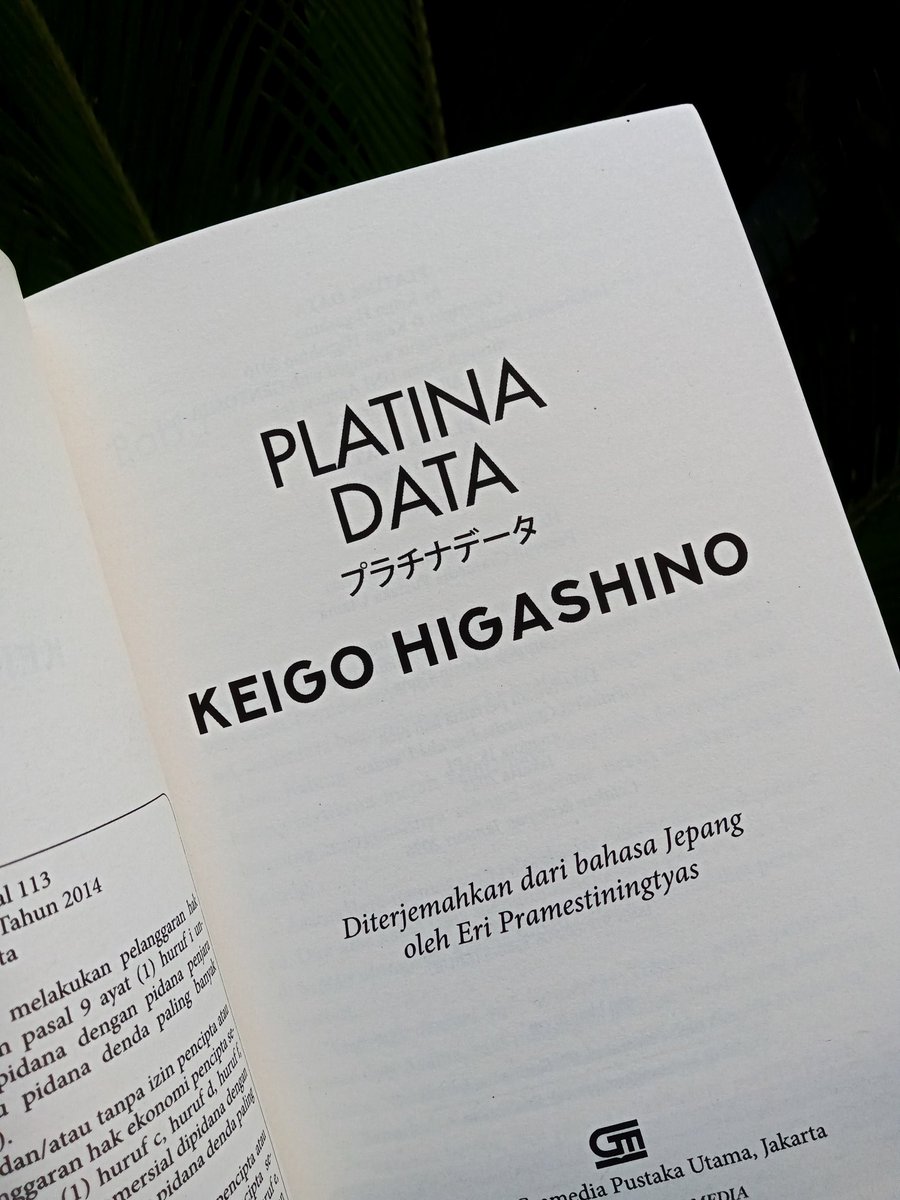 Lovaren_'s tweet photo. ˚ ʚɞ˚ ༘✿ ♡ ⋆｡˚

📂 Platina Data by Keigo Higashino (penerjemah: Eri Pramestiningtyas)
📍 480 halaman

[buddy read @piacinamide 🌿]

—utas proses bacaku✨ https://t.co/M1B5og0ylL