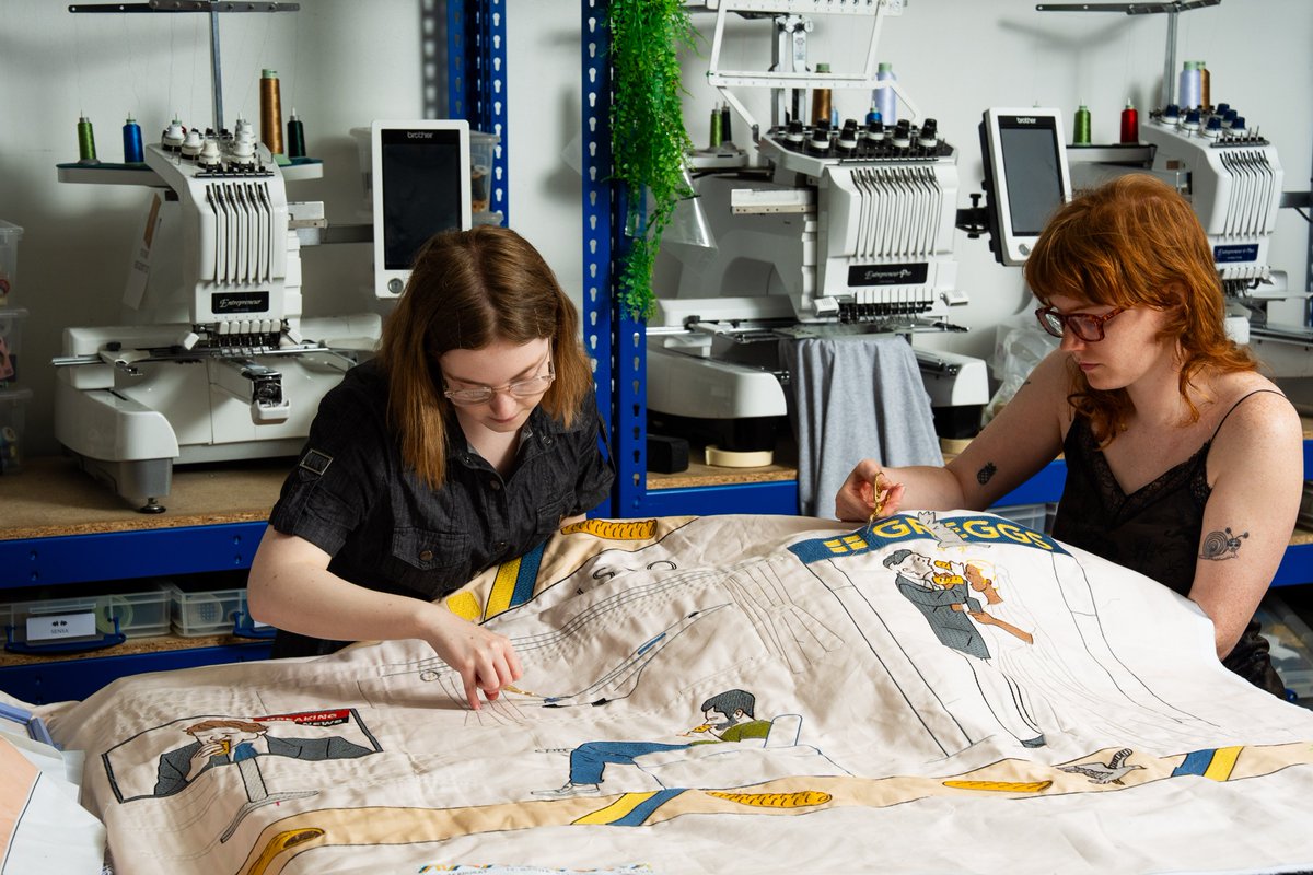Londonist's tweet photo. In honour of the Bayeux Tapestry coming to London later this year, Greggs has commissioned an eight-metre-long 'Ta-Pastry'.

You can see it in the Design Museum for free - but only this Friday and Saturday (5 and 6 June). https://t.co/StaN8RsnnB