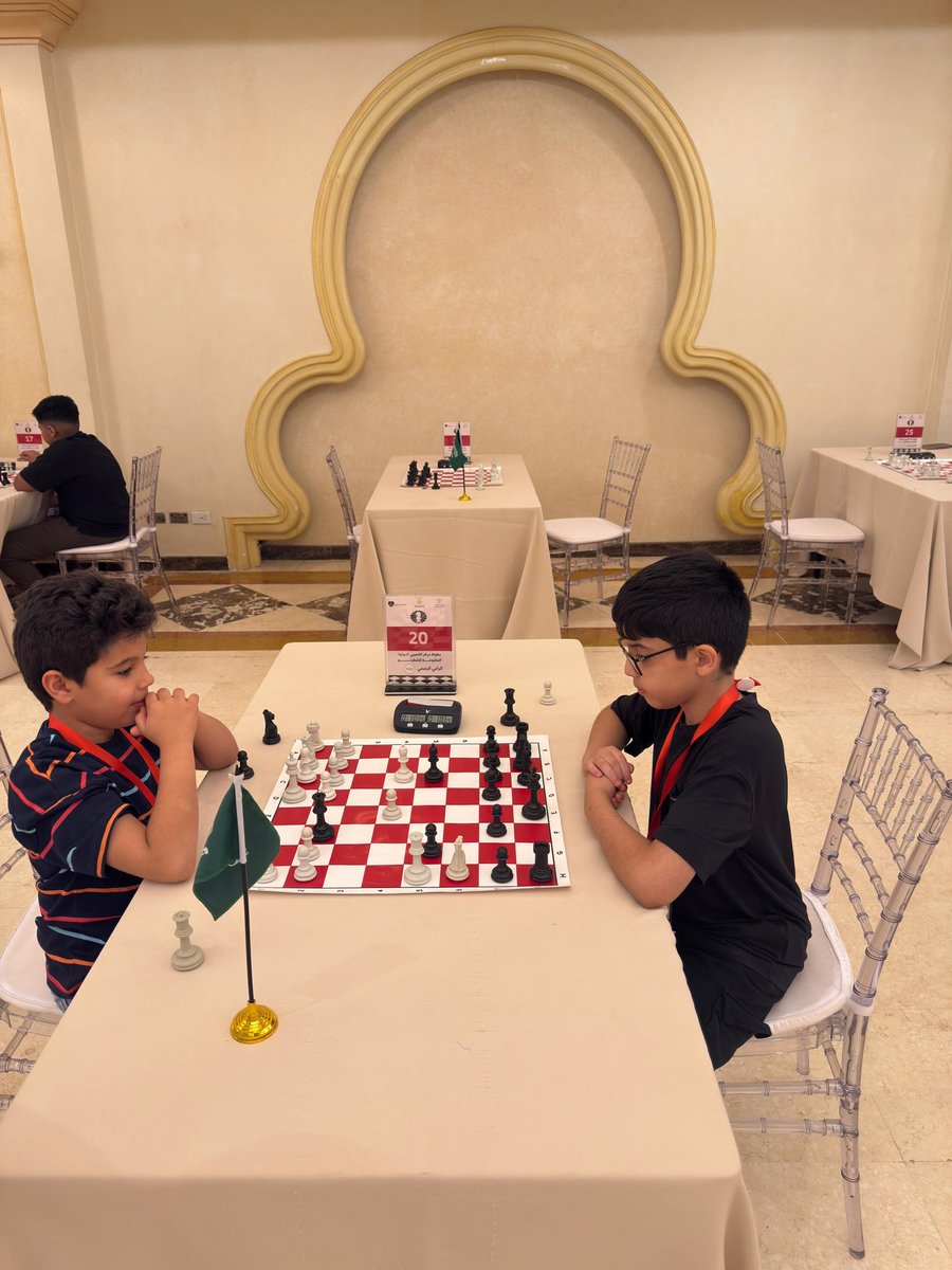 groupchess1's tweet photo. لقطات متفرقة من اجواء البطولة 😍❤️ https://t.co/GKML1M0kpA