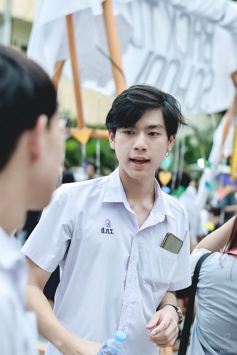 123plachalamki1's tweet photo. ทุกคนฟินโมเม้นคู่ชิปจากไรคับ พ้มฟินจากรูปตัดต่อ🤟🏻 #ไบร์ทมิวซ์ https://t.co/fQESAO7mff