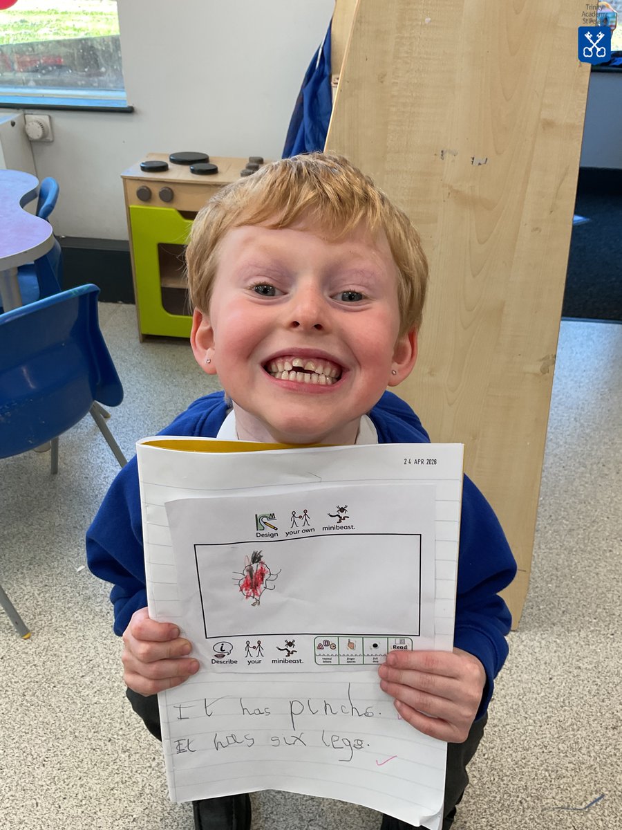 TrinityAcadStP's tweet photo. Look at some of the mini-beasts EYFS have found around our school grounds!🪱🐞🐛

After learning about different types of minibeasts and finding them, they had a go at designing their own. They used their imagination to combine different features from a range of creatures. https://t.co/RzZ04VKdhJ