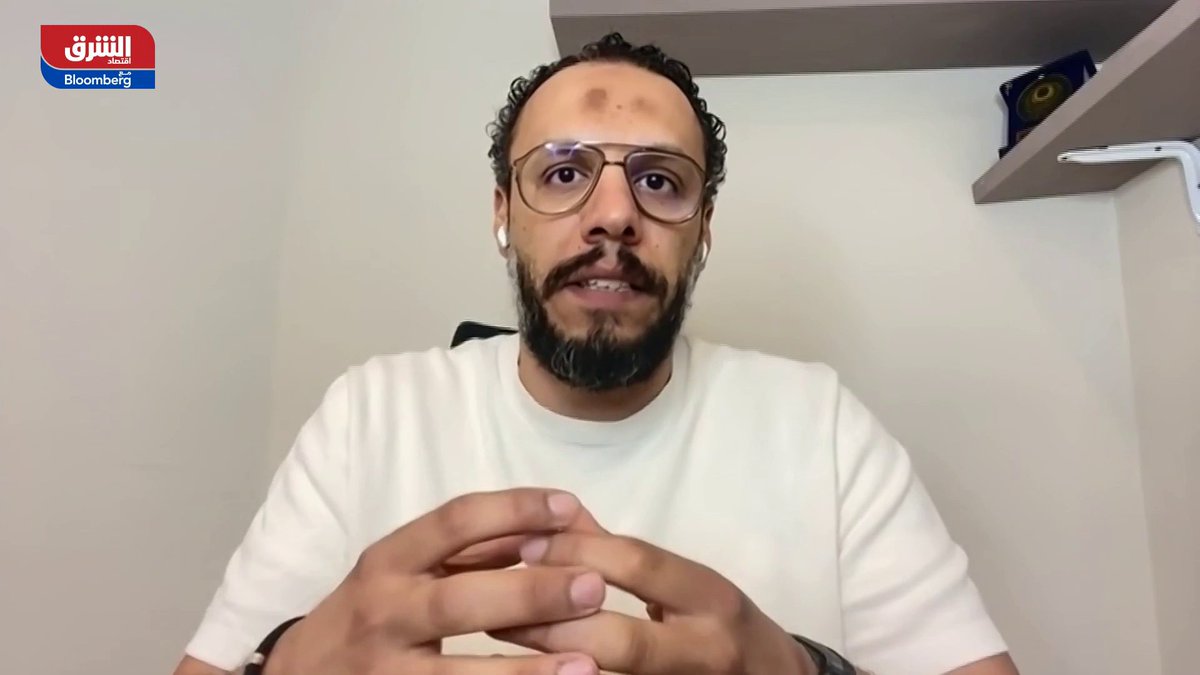 توريق الرهون العقارية يعزز السيولة في السوق السعودية. مدير تطوير البيانات المالية لدى بوابة أرقام، يوسف يوسف لـ"الشرق": - توريق الرهون العقارية يوفر مصادر تمويل إضافية للشركات العقارية -الأدوات الجديدة من المتوقع أن تسهم في زيادة التداولات والسيولة في السوق - ارتفاع تكلفة الودائع يضغط على البنوك ويزيد أهمية أدوات التمويل البديلة - نجاح هذه الأدوات يعتمد على جودة القروض العقارية والضمانات المرتبطة بها. argaam. alsubaiae 