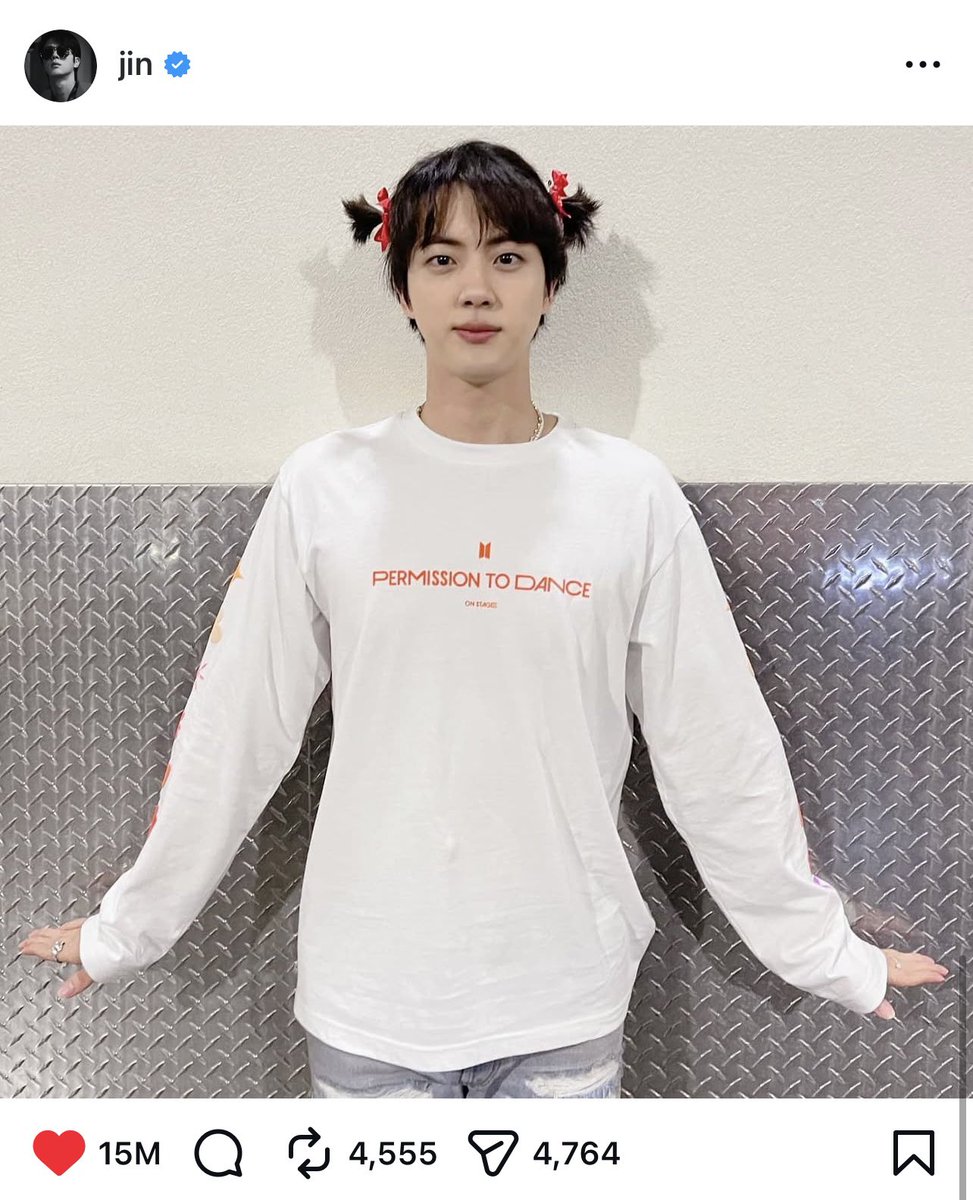 ALittleBraver92's tweet photo. 🎀 🎀 Worldwide cute 🎀🎀

https://t.co/Nh6DxCLfMW

#thecutestintheuniverse #Jin https://t.co/Ya3eFazW3O