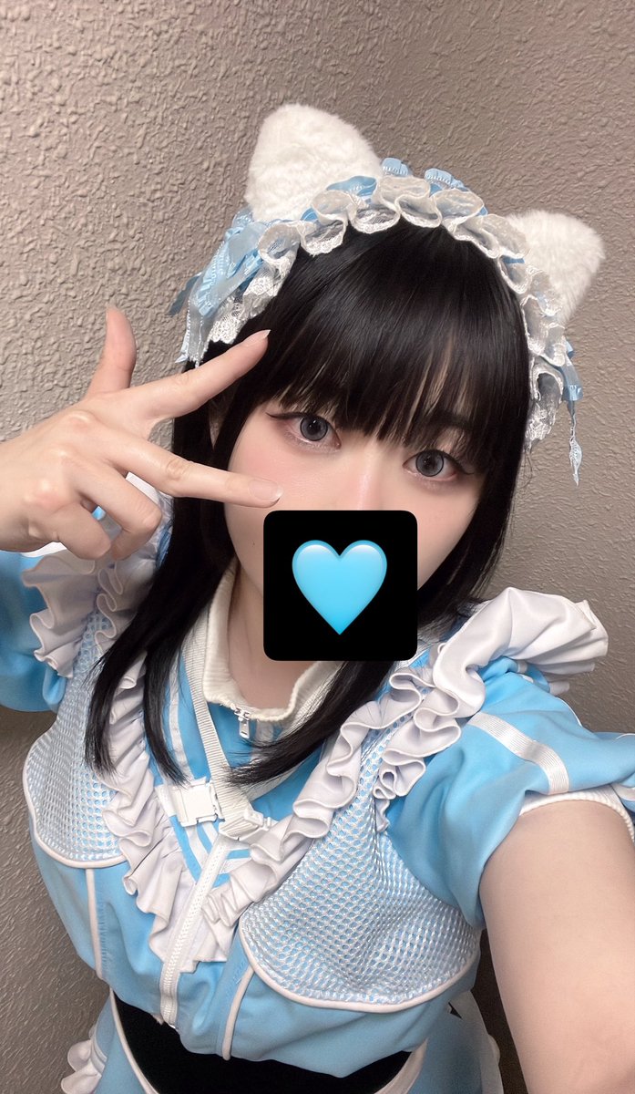 ddmr__umi's tweet photo. どれみにて、もみじさん🍁といるよ〜❣️

火曜日だから解禁日！✨🎤

みんな涼みにおいで〜🙌
お待ちしてますっ(｀・∀・´) https://t.co/mbIhAs3JI3