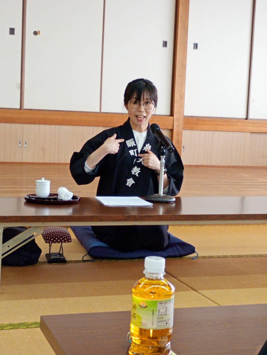 nigiwaimachi's tweet photo. 5/25 南和分教会婦人会と五條支部婦人会合同の‘’みちのだい育み塾”にて、妻が講話させて頂きました✨
原稿を確認してと妻から言われて、一緒に今までにあった事や、お見せ頂いた事をふり返り、その時その時に話し合った事や、心定めした事を再確認させて頂けて、本当にありがたい機会になりました😊 https://t.co/U5Av6V4xac