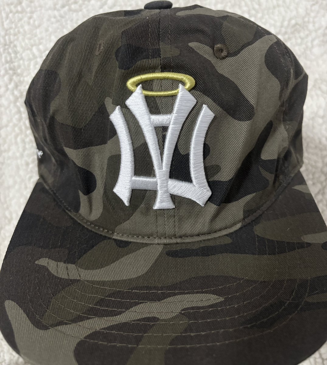 itmeforsell's tweet photo. ꒰ঌᐢ.ˬ.ᐢ໒꒱  ส่งต่อหมวก aeae symbol angel wing cap แค่ลองสวมใส่เฉยๆ แท็กยังอยู่ค่ะ
🪽size 1 
🪷 950.- ส่งฟรีค่ะ
ทักDM มาขอดูรูปเพิ่มเติมได้นะคะ 💭
#ส่งต่อหมวกaeae #หมวกaeae #หมวกเกาหลี #พรีเกาหลี #พรีออเดอร์เกาหลี #ส่งต่อเสื้อผ้ามือสอง https://t.co/30uDenprkH