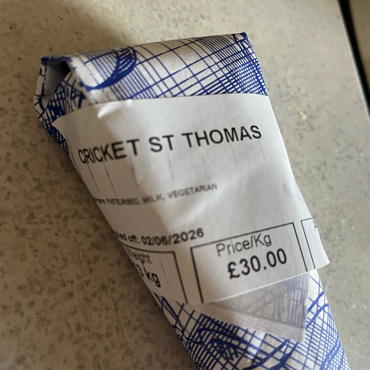 DavidAGraham's tweet photo. What's happened to British Brie Cheese? Either it's out of stock at the supermarket or its really expensive. https://t.co/UIoO0sXZPx
