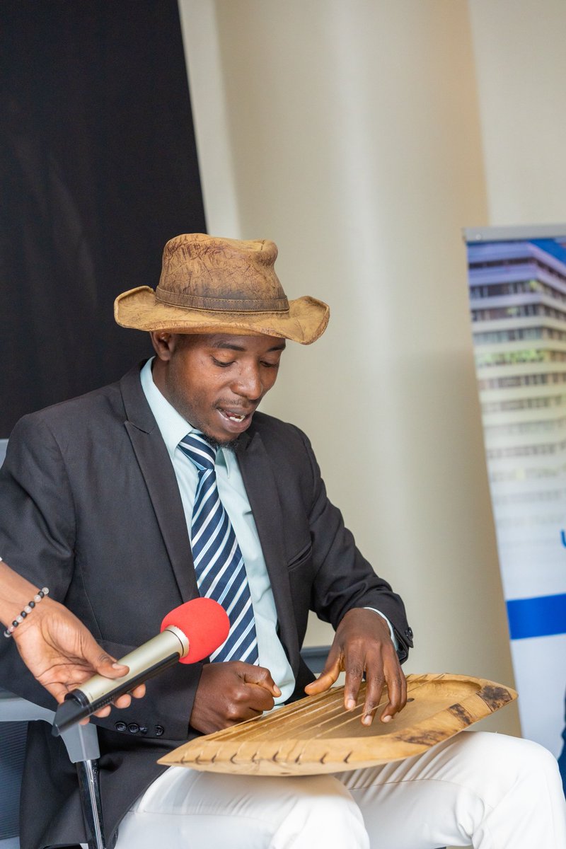 Mugabe752397477's tweet photo. Don't miss Our services 
Cultural entertainments for more information Call:+256-772707147/+256-752397477 WhatsApp.
#iremboculturaltroupeuganda. https://t.co/UHI9nHEzqM