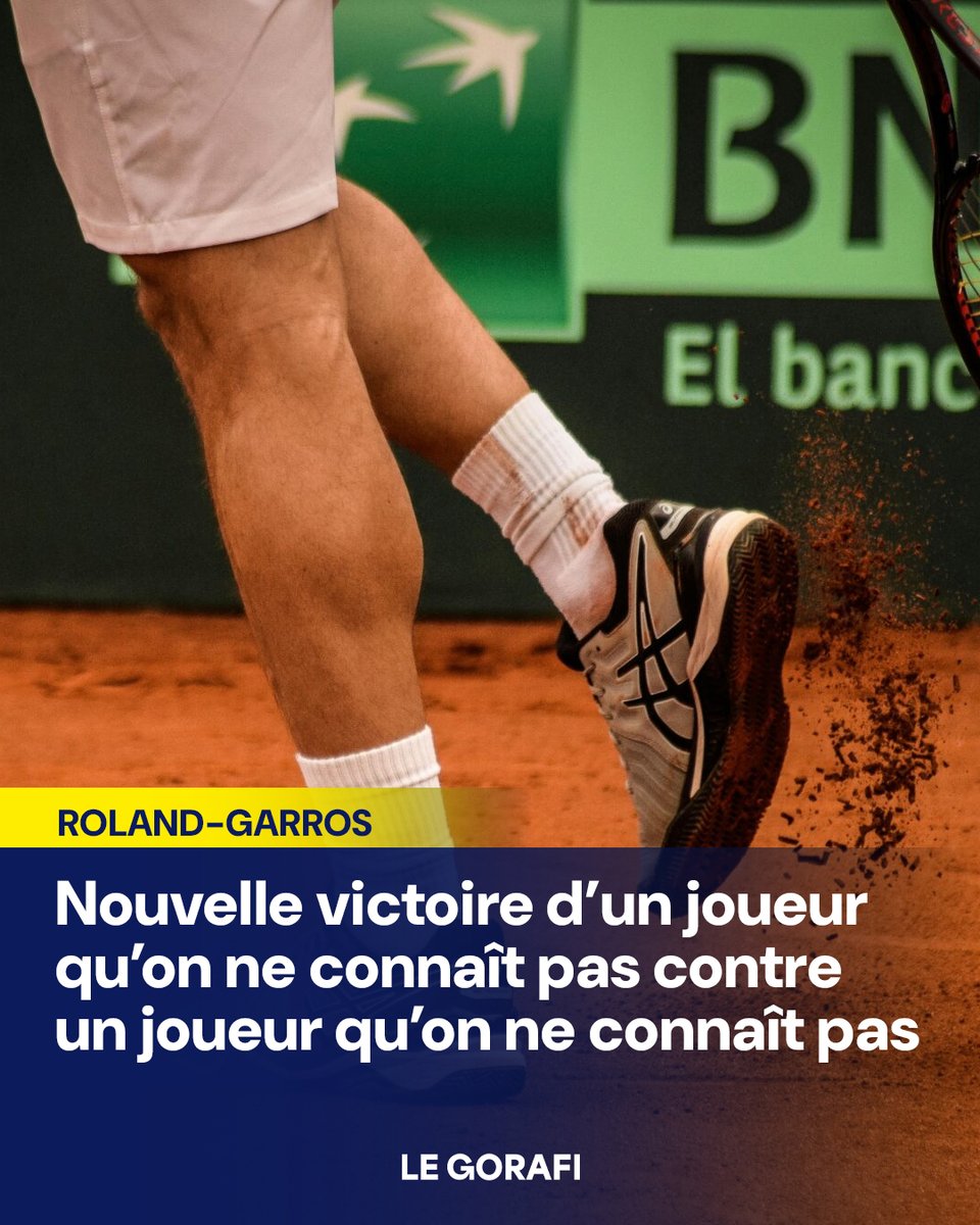 le_gorafi's tweet photo. Roland-Garros - Nouvelle victoire d’un joueur qu’on ne connaît pas contre un joueur qu’on ne connaît pas https://t.co/HWV0yDPV5H