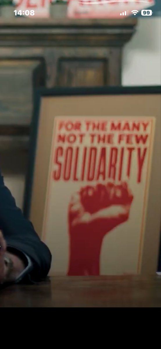 Jorg_Marx's tweet photo. @BernieSanders That guy is openly communist 🙈😂 https://t.co/028Mb7fgIf