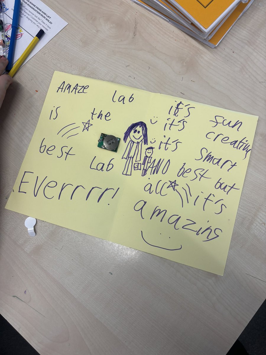 Amaze_Lab's tweet photo. Darton Primary School - electricity workshop across year 4. 
The scientists became problem solvers making their own light up monsters, created a human circuit to understand how electricity flows round a circuit and applied this knowledge to create light up cards. https://t.co/h3abw3OorT