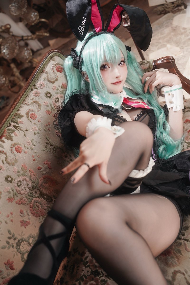715_tyun's tweet photo. Cosplay
ぶいすぽっ！八雲べに 💋

📸@karen_miki39 https://t.co/mHHi8N4r8Z