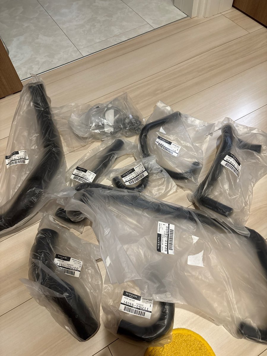spitz_skyline's tweet photo. 届いたー！
リフレッシュ用のホース類！ https://t.co/DcVudPqA4Q