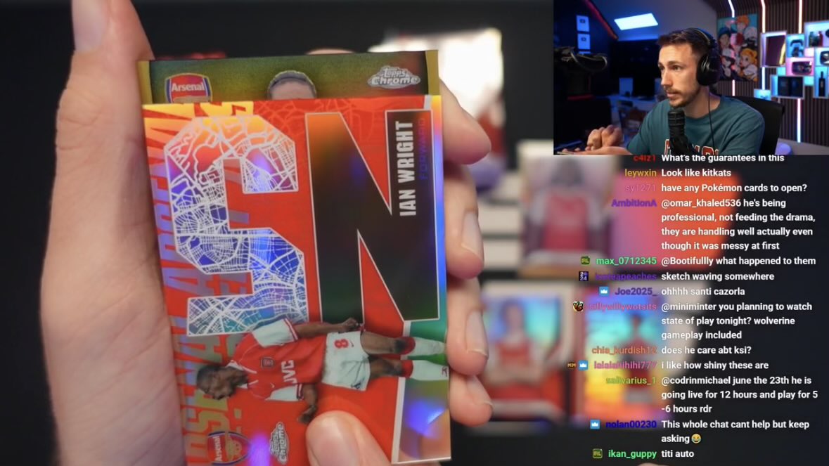 ChillKorupt's tweet photo. Just clicked on Simon’s stream and he opening up Arsenal Packs 😂😂😂😂 https://t.co/AXior4ePgk