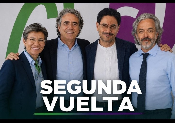 SamuelSom8's tweet photo. @HELIODOPTERO @IvanCepedaCast Los resultados de las elecciones muestran que tenemos graves problemas mentales como país.
Qué podemos elegir a un demente, mentiroso, corrupto, inmoral, anti ético y manipulador como presidente para que "nos gobierne bien".
Pero ojo, también vemos la muerte política de Uribe. https://t.co/xvOPJGNnJu