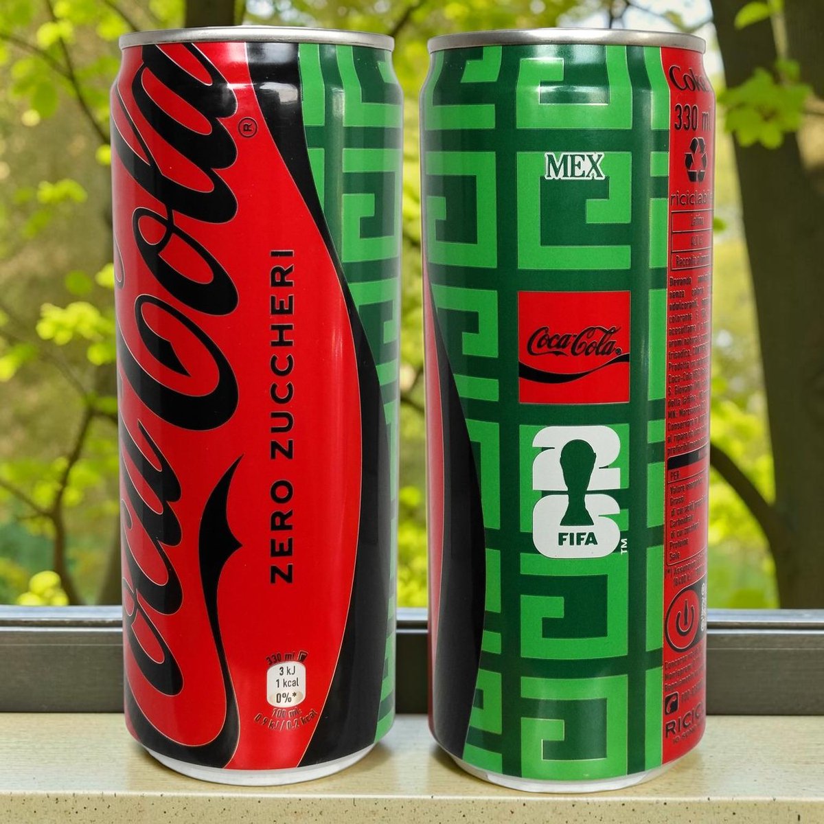 CanMuseum's tweet photo. COCA-COLA - OFFICIAL PARTNER FIFA WORLD CUP MEX - Italy 2026
330mL Aluminum Tab top - Added by fpintel
https://t.co/bFpenE69yk
#canmuseum #cancollector #cancollection #sodacans #cocacola #FIFAWorldCup2026 #FIFA https://t.co/Fd4O8P8JI3