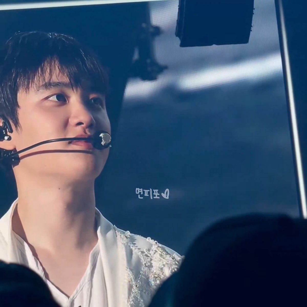 illusionist_DO's tweet photo. 삐빅 제거모드로 전환합니다 https://t.co/9dSqPhzjnJ