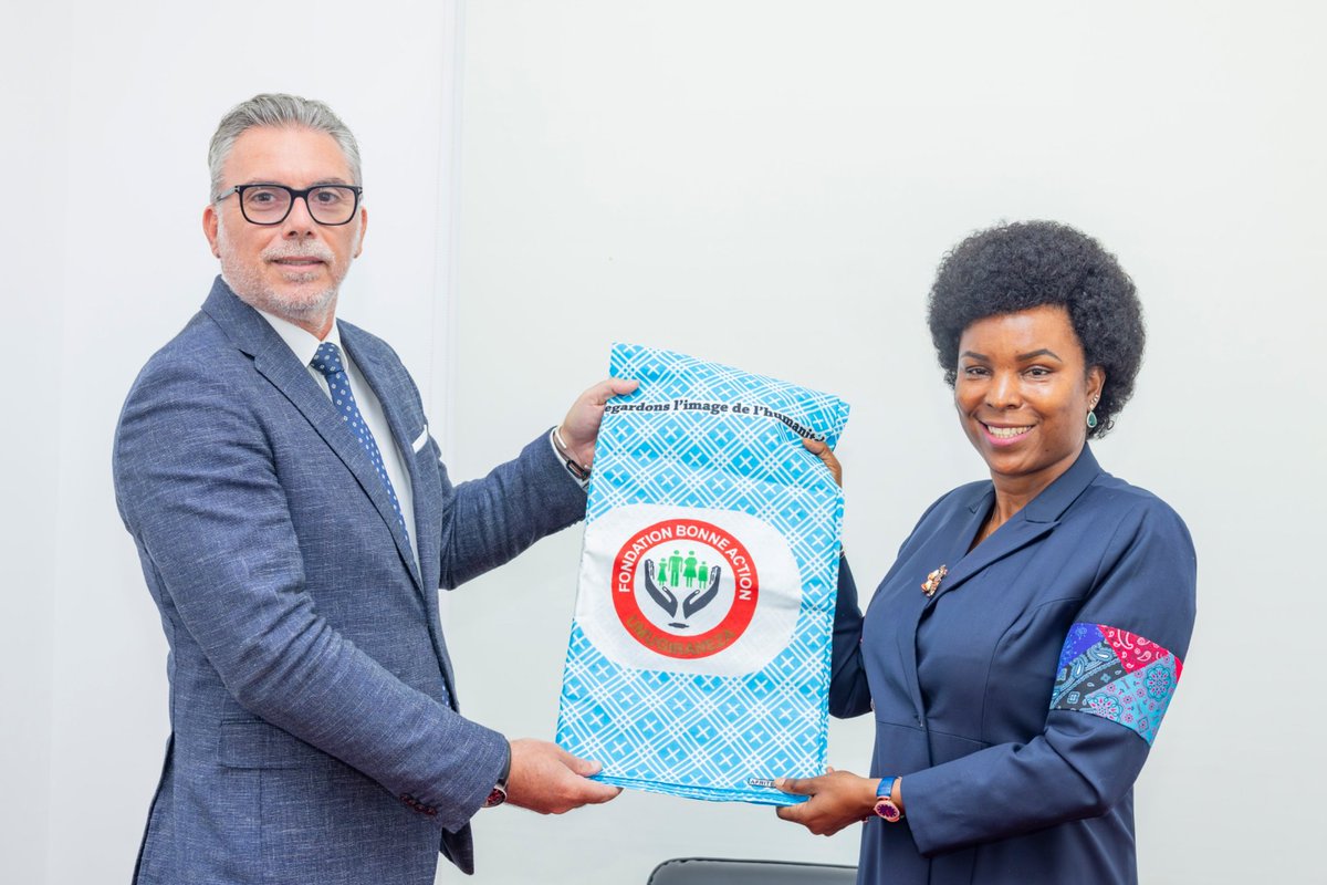 OPDD_Burundi's tweet photo. Au cours de cette audience, SE @Burundi1stLady a salué l’engagement, le dévouement et les contributions de M. Jean-Noël Gentile en faveur des enfants et des communautés burundaises, tout en lui souhaitant plein succès dans la poursuite de sa carrière https://t.co/YtQYQeUYw1